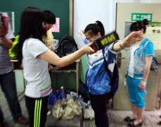 手持金屬探測(cè)器相對(duì)于安檢門的優(yōu)勢(shì)是什么?